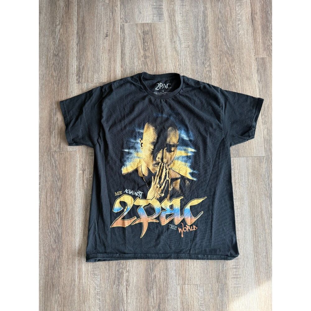 Vintage-style 2Pac Tee — Me Against The World Graphic